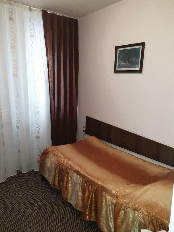 Hostel Stadion Zalău Extérieur photo