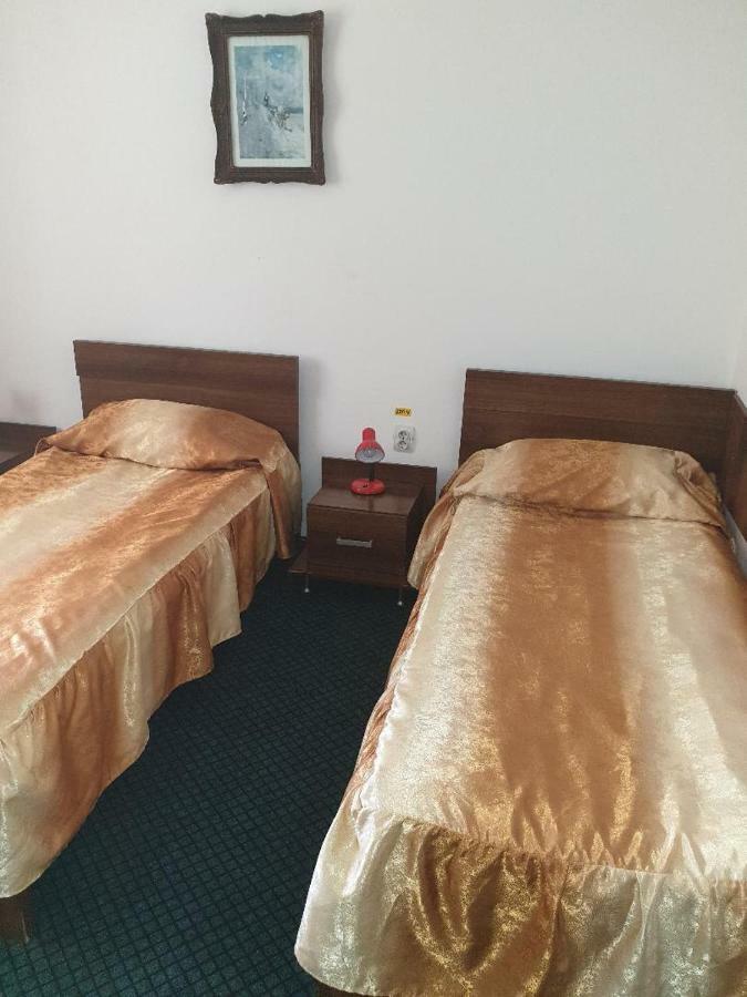 Hostel Stadion Zalău Extérieur photo